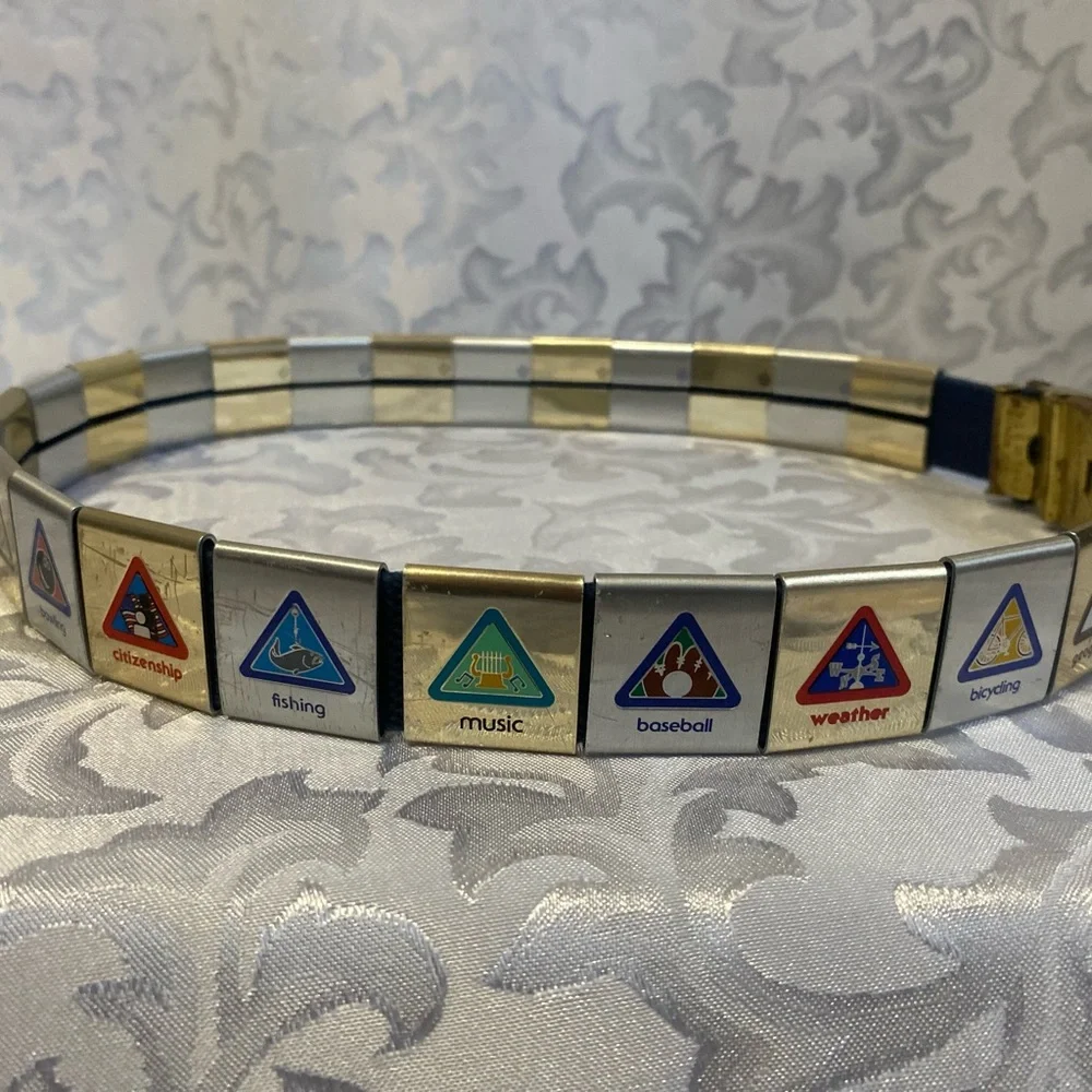 Vintage Cub Scout Belt, Brass Buckle, 24 Clip-on Badges